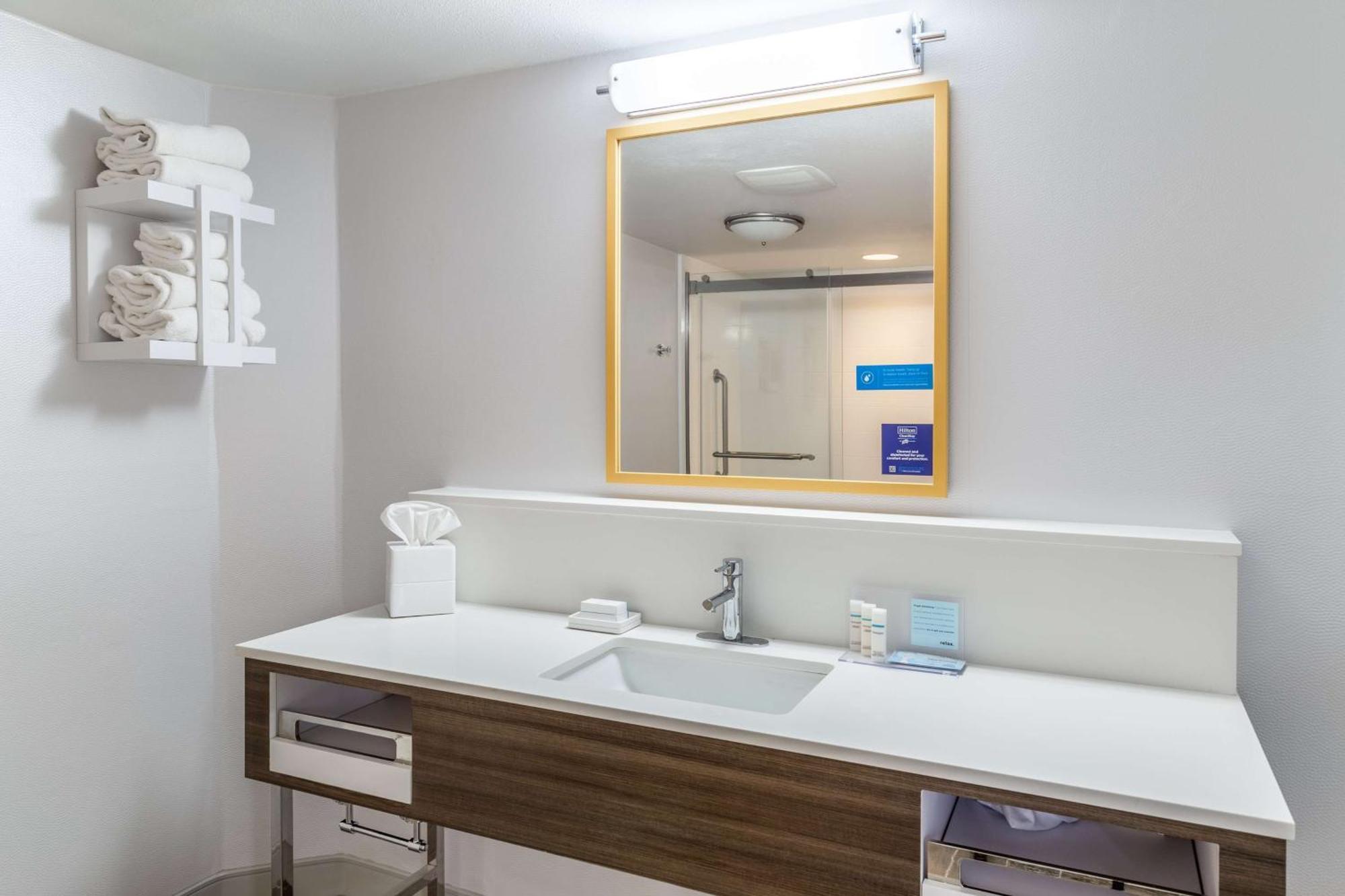 Hampton Inn La Crosse/Onalaska Екстериор снимка